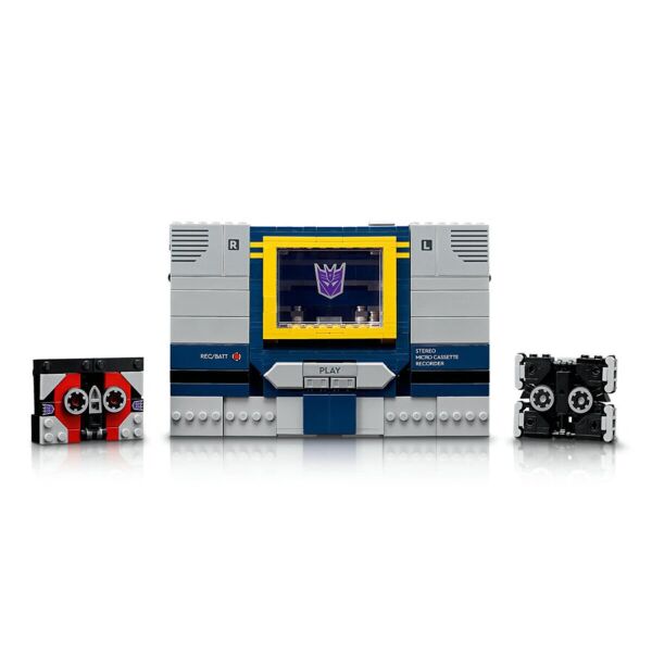 10358 Lego icons - Transformers: Soundwave 1505 parça +18 yaş