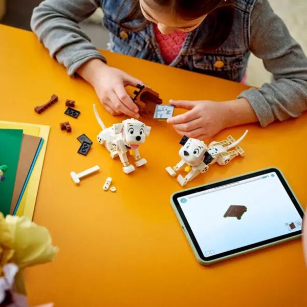 43271 Lego Disney 101 Dalmaçyalı Köpek Yavruları Lucky ve Penny 268 parça +6 yaş