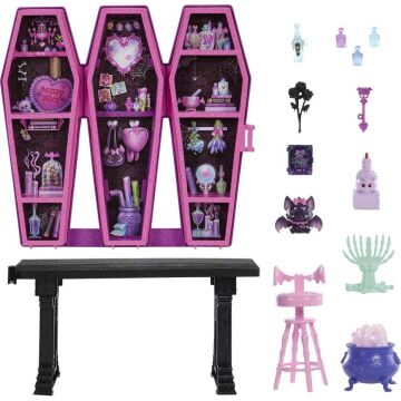 JBF15 Monster High Draculauranın Gizemli İksirler Odası
