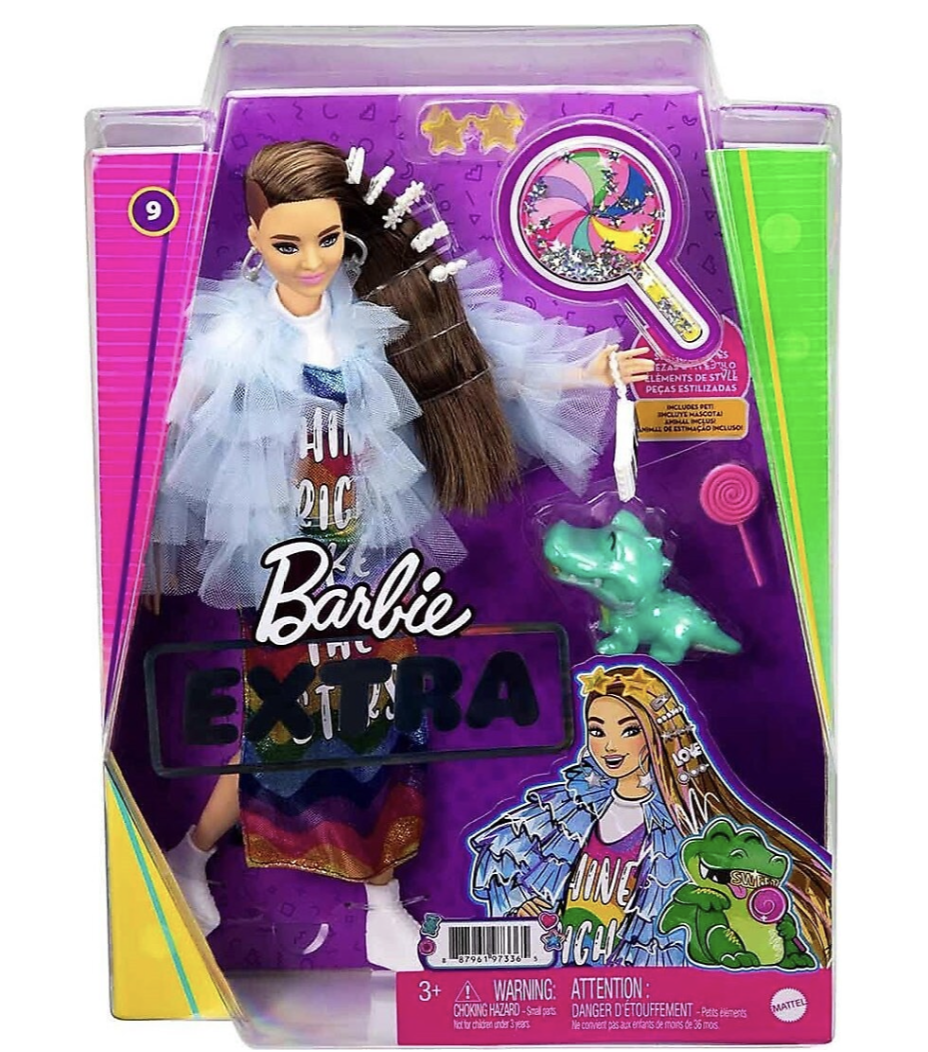 Barbie Extra Renkli Elbiseli Bebek GYJ78